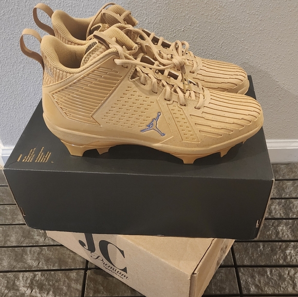 Men's Air Jordan Force Savage 3 PE 'UCLA' Football Cleats - Picture 1 of 8